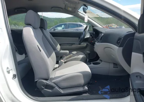 2009 Hyundai Accent Gs from USA, damaged, VIN KMHCM36C29U129234